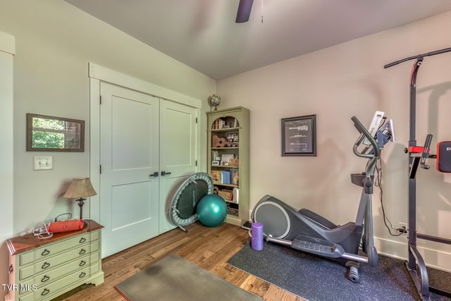 112 Spice Hollow Road, Johnson City, TN 37604