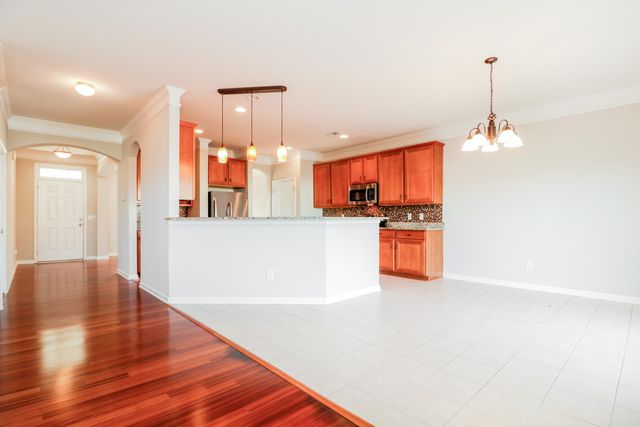 302 Sanctuary Park Drive, Summerville, SC 29486