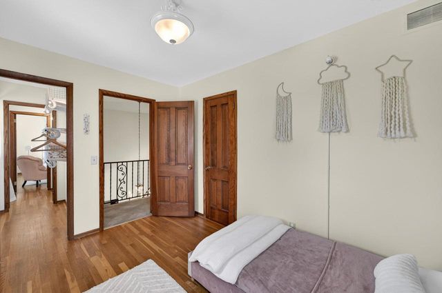 2110 Sheridan Drive, Madison, WI 53704