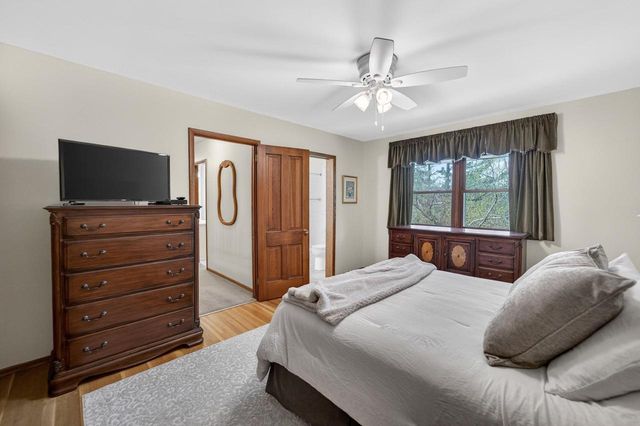 2110 Sheridan Drive, Madison, WI 53704
