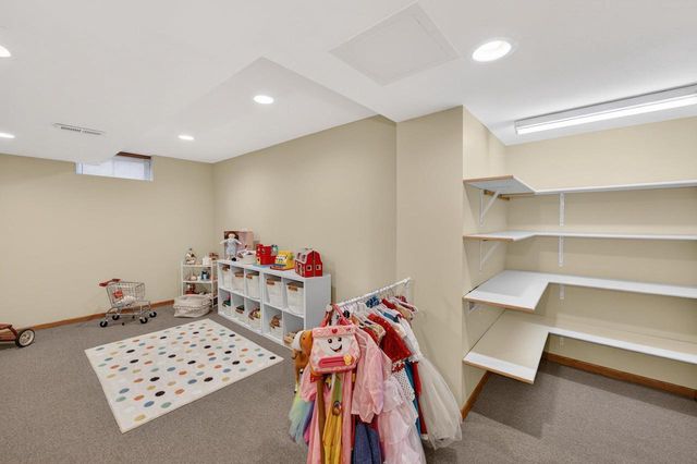 2110 Sheridan Drive, Madison, WI 53704