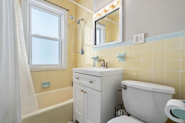 15-17 Donnybrook Road, Boston, MA 02135