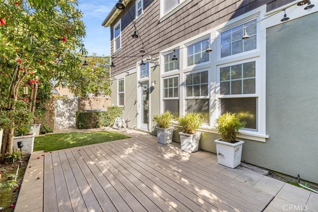 17271 Wareham, Huntington Beach, CA 92649