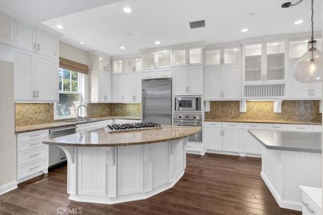 17271 Wareham, Huntington Beach, CA 92649