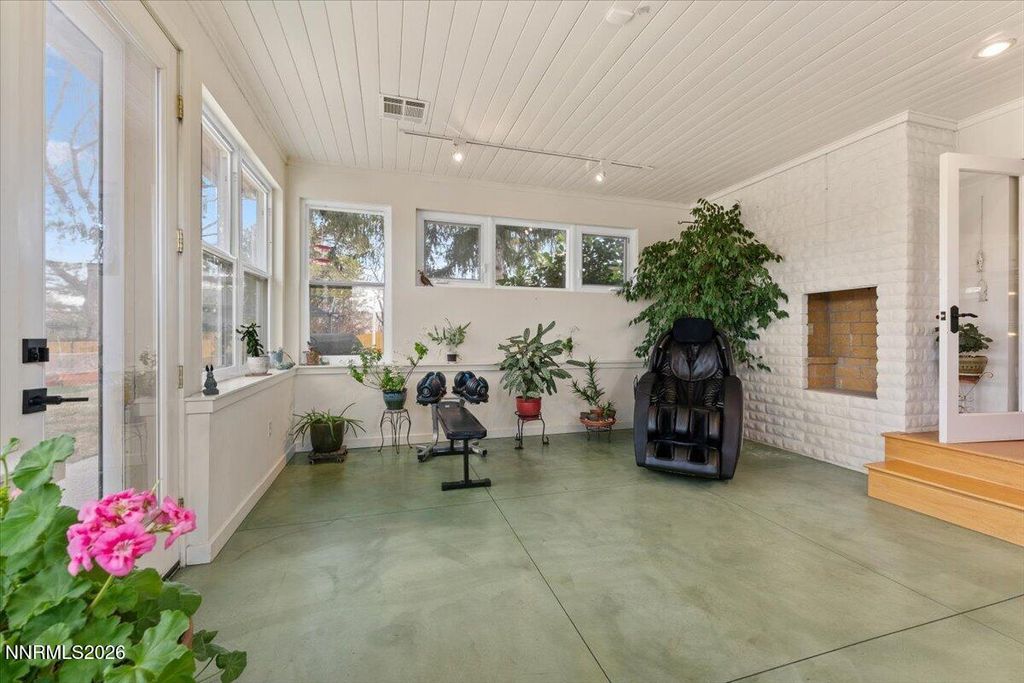 Image 30 of property listing at 120 Drew Drive, Reno, NV 89511