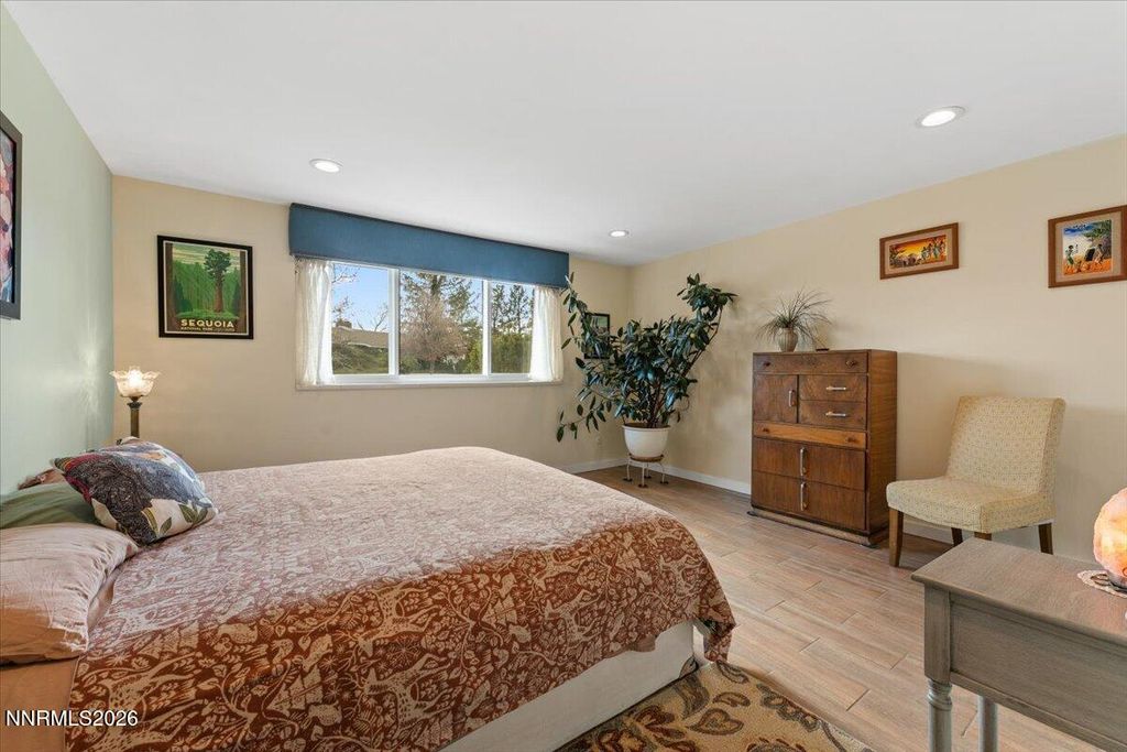 Image 32 of property listing at 120 Drew Drive, Reno, NV 89511