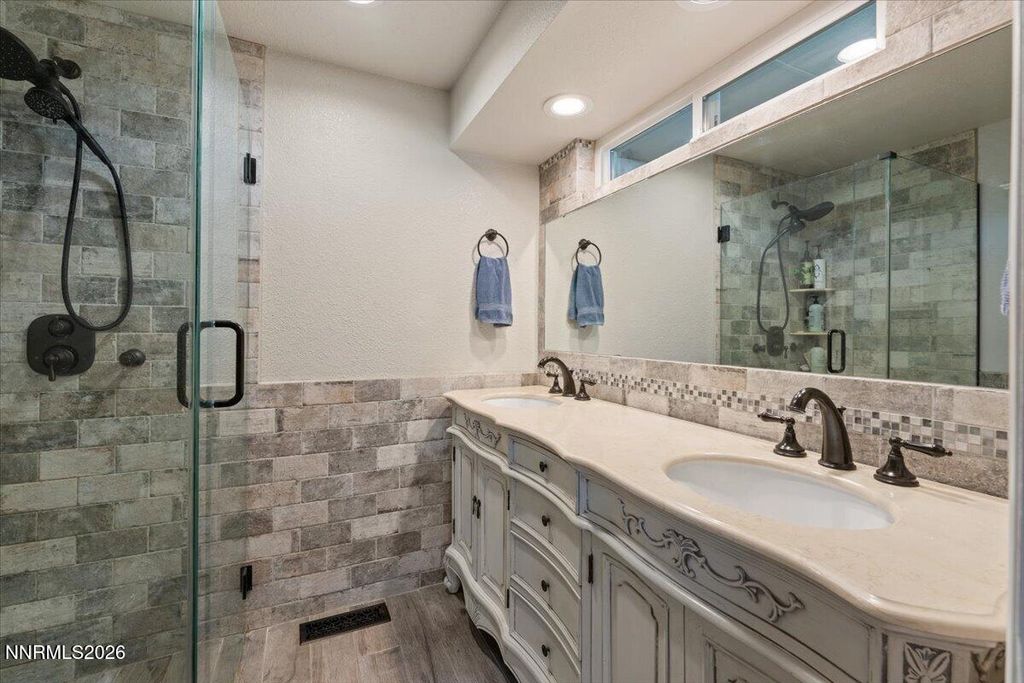 Image 40 of property listing at 120 Drew Drive, Reno, NV 89511