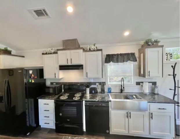 3765 HWY 87, Mountain View, AR 72560