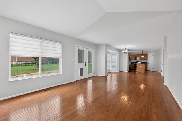 1469 Sequoia Drive, Hebron, KY 41048