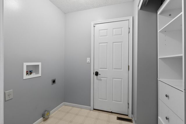 1469 Sequoia Drive, Hebron, KY 41048