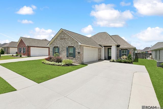 13314 Belle Prairie Dr, Geismar, LA 70734
