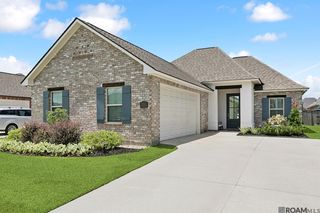 13314 Belle Prairie Dr, Geismar, LA 70734