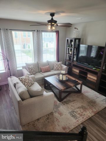 5043 MACDONOUGH PL, Frederick, MD 21703
