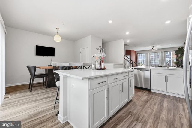 5043 MACDONOUGH PL, Frederick, MD 21703