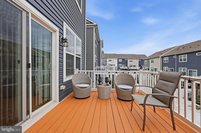 5043 MACDONOUGH PL, Frederick, MD 21703
