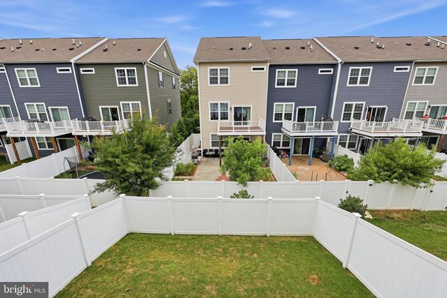 5043 MACDONOUGH PL, Frederick, MD 21703
