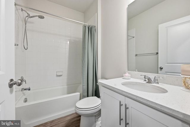 5043 MACDONOUGH PL, Frederick, MD 21703