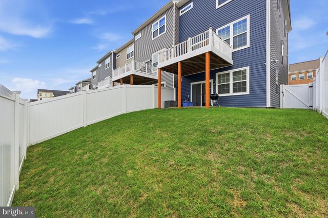 5043 MACDONOUGH PL, Frederick, MD 21703
