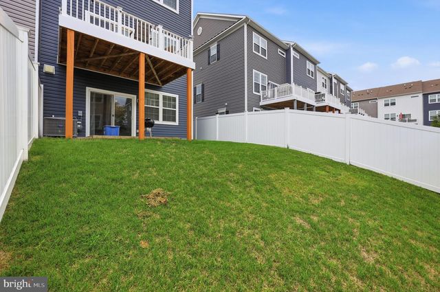 5043 MACDONOUGH PL, Frederick, MD 21703