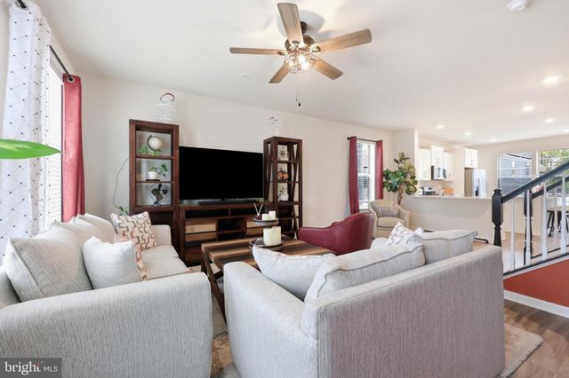 5043 MACDONOUGH PL, Frederick, MD 21703