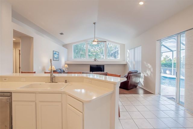 4813 WATER LARK WAY, Valrico, FL 33596