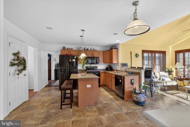 42 TYLER DR, Ephrata, PA 17522