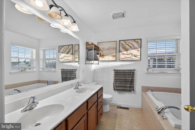 42 TYLER DR, Ephrata, PA 17522