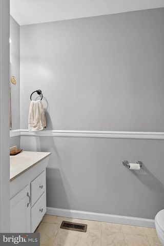 42 TYLER DR, Ephrata, PA 17522