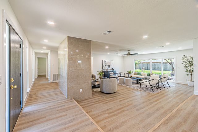2716 Arborcove Drive, Plano, TX 75075