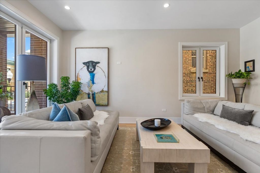 2023 W Augusta Boulevard 1W, Chicago, IL 60622 — photo 4