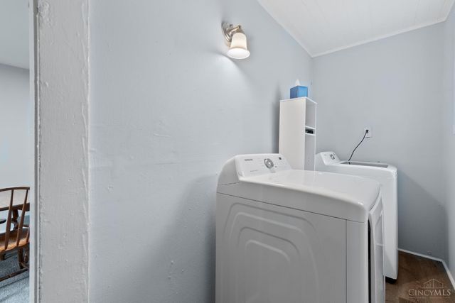 106 Township Avenue, Elmwood Place, OH 45216