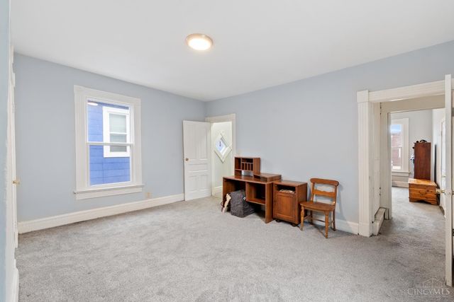 106 Township Avenue, Elmwood Place, OH 45216