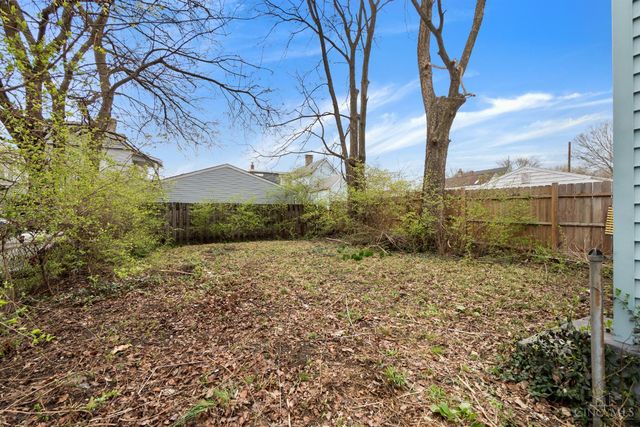 106 Township Avenue, Elmwood Place, OH 45216