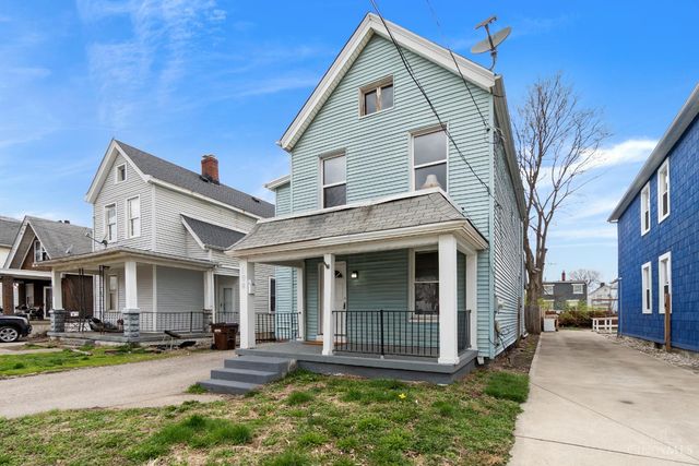 106 Township Avenue, Elmwood Place, OH 45216