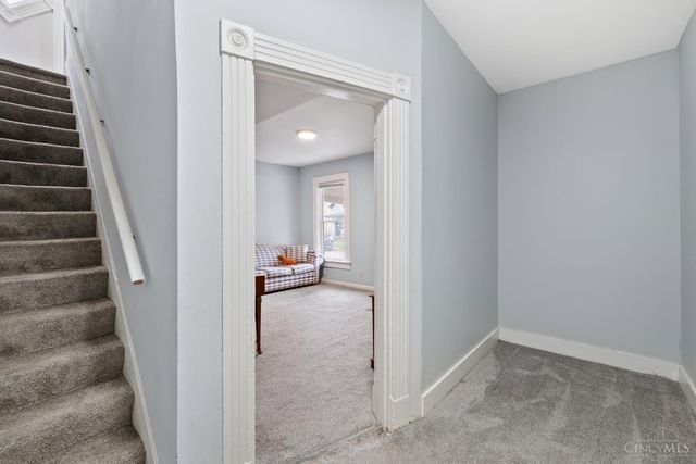 106 Township Avenue, Elmwood Place, OH 45216