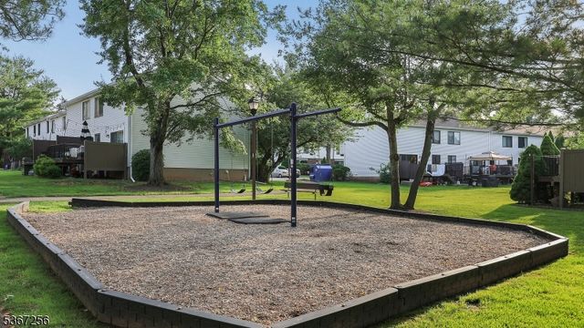 906 Merritt Dr, Hillsborough Twp., NJ 08844