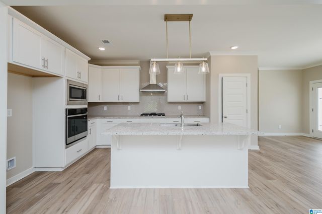205 BARIMORE BOULEVARD, Helena, AL 35080