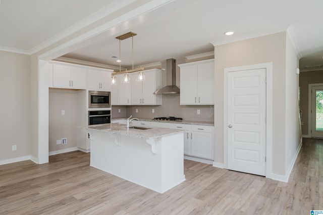 205 BARIMORE BOULEVARD, Helena, AL 35080