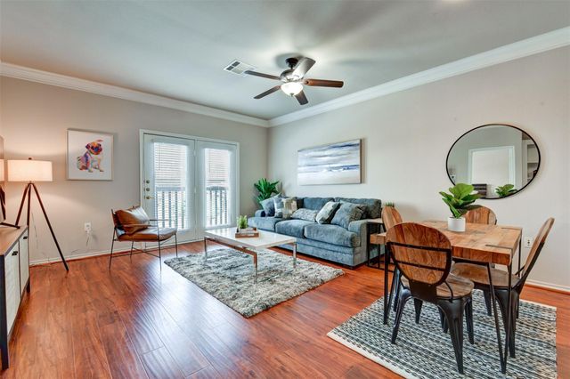 2400 Mccue Road 448, Houston, TX 77056