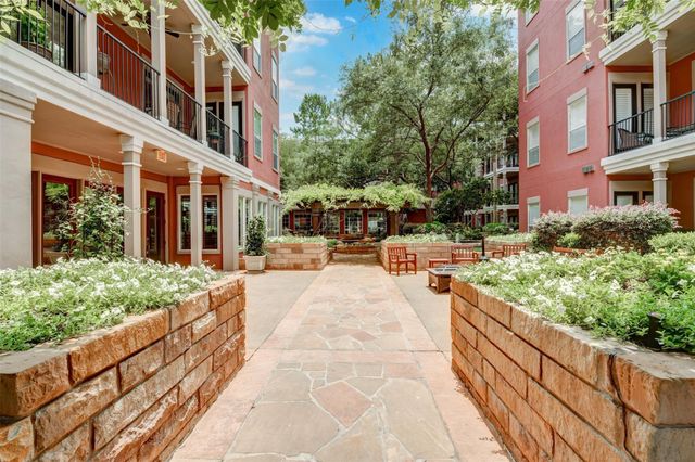 2400 Mccue Road 448, Houston, TX 77056