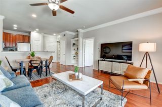 2400 Mccue Road 448, Houston, TX 77056
