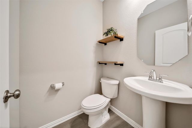 11910 Amber Oak Way, Tomball, TX 77375