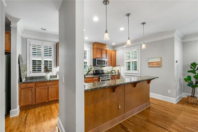 102 Knob Hills Circle, Decatur, GA 30030