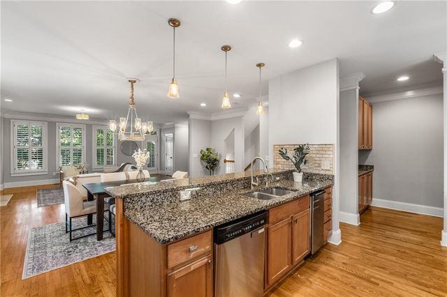 102 Knob Hills Circle, Decatur, GA 30030