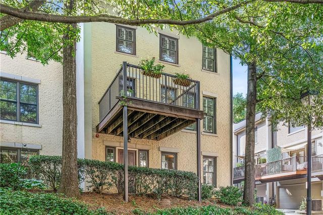 102 Knob Hills Circle, Decatur, GA 30030