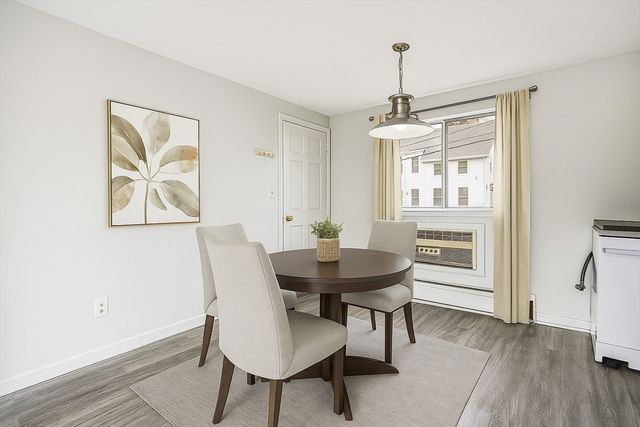 8 Bishop Dr 8, Framingham, MA 01702