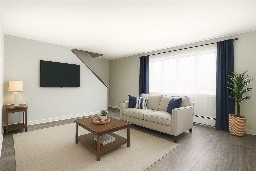 8 Bishop Dr 8, Framingham, MA 01702