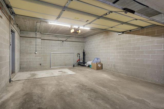 8517 Forestview Lane N, Maple Grove, MN 55369