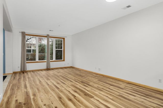 8517 Forestview Lane N, Maple Grove, MN 55369