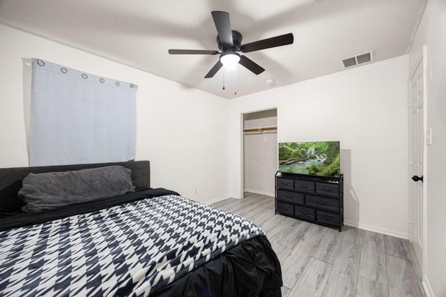 17739 Barton Point Lane, Richmond, TX 77407